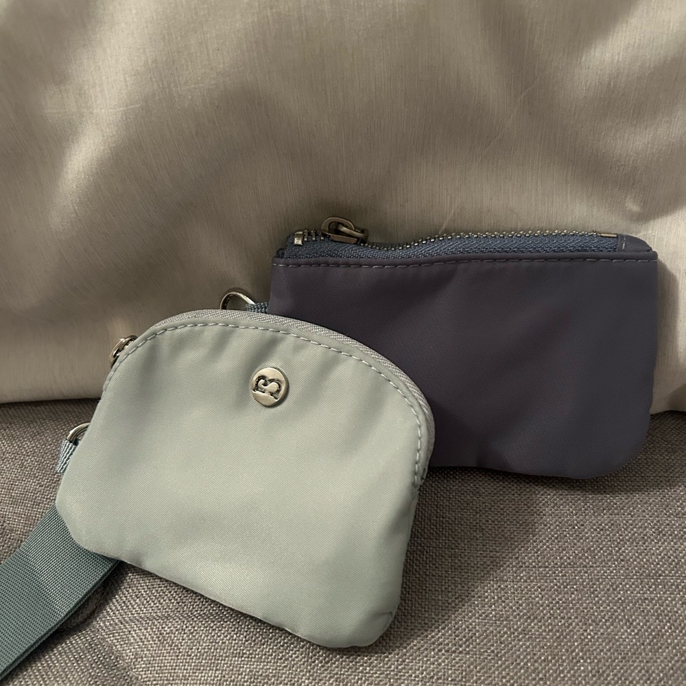 Amazon Blue dual pouch